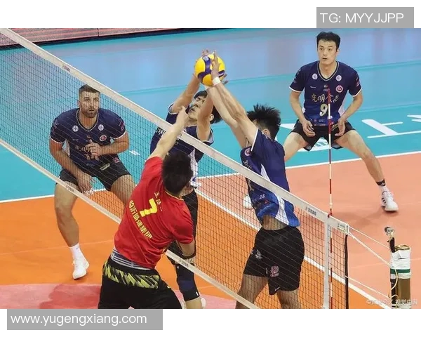 武汉排球队团队协作引发热议球员间默契与配合的争议探讨 武汉排球队团队协作引发热议球员间默契与配合的争议探讨