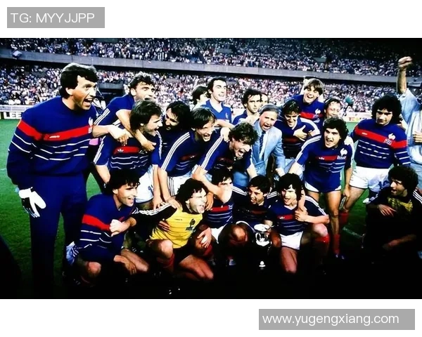 足球场上的传奇瞬间最伟大进球背后的明星故事与荣耀 足球场上的传奇瞬间最伟大进球背后的明星故事与荣耀