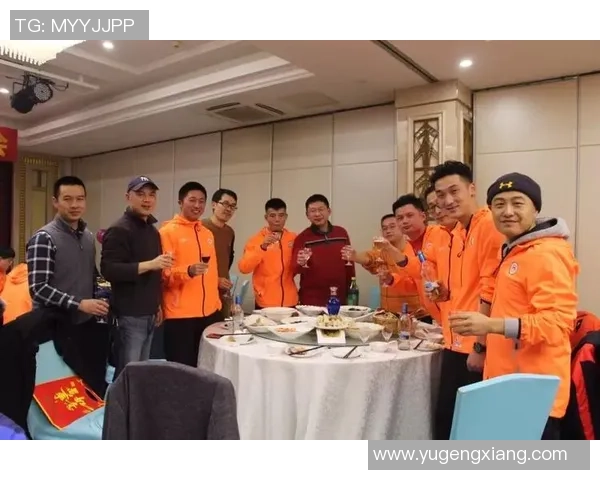 日本足球明星欢聚一堂共庆盛典精彩瞬间回顾 日本足球明星欢聚一堂共庆盛典精彩瞬间回顾