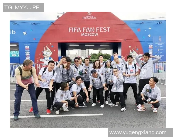 足球明星与男明星神似对比谁更具魅力与风采揭秘